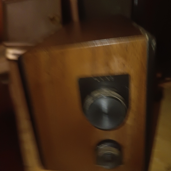 , Vintage Sears Silvertone Solid State AM Radio 7004 Working Vintage Salvage - Picture 4 of 6